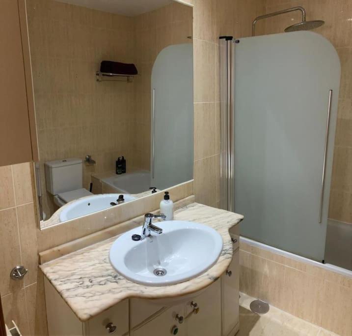 Apto 2 Habitaciones, Garaje Gratis Madrid Exterior photo